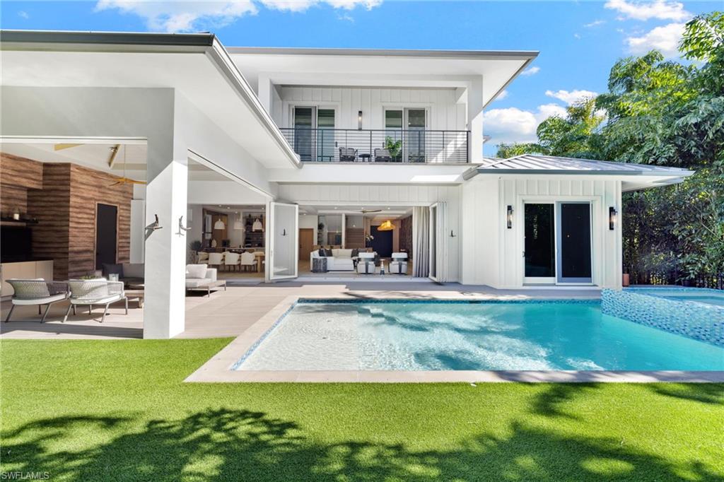 OLDE NAPLES - Residential