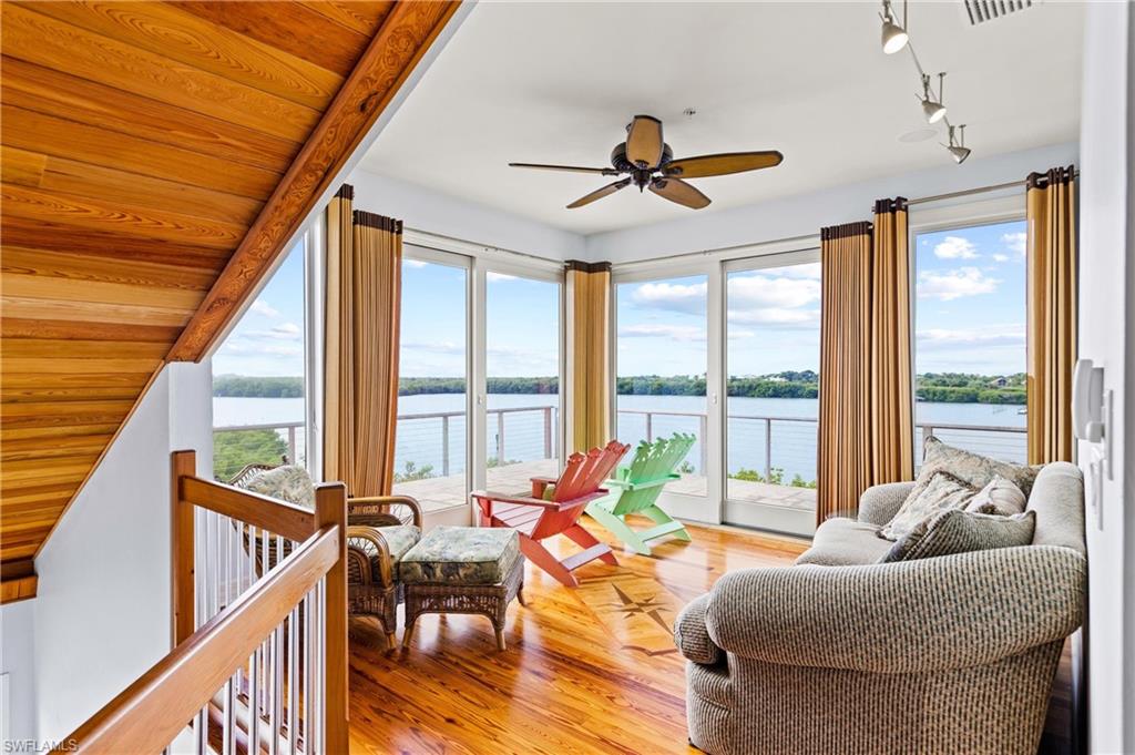 JOSE'S HIDEAWAY - Residential