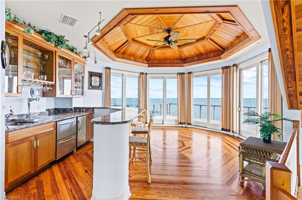 JOSE'S HIDEAWAY - Residential