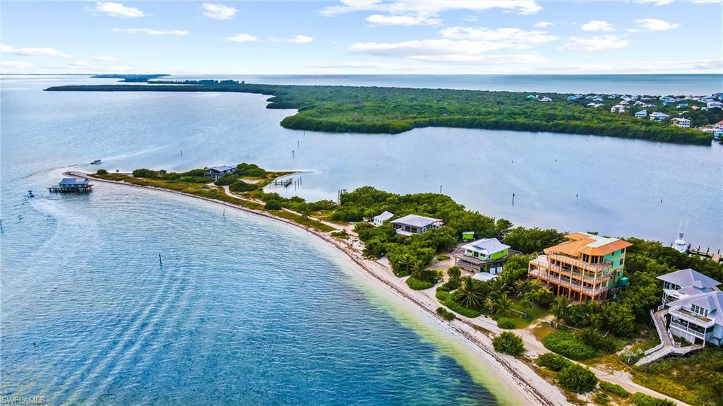 JOSE'S HIDEAWAY - Residential