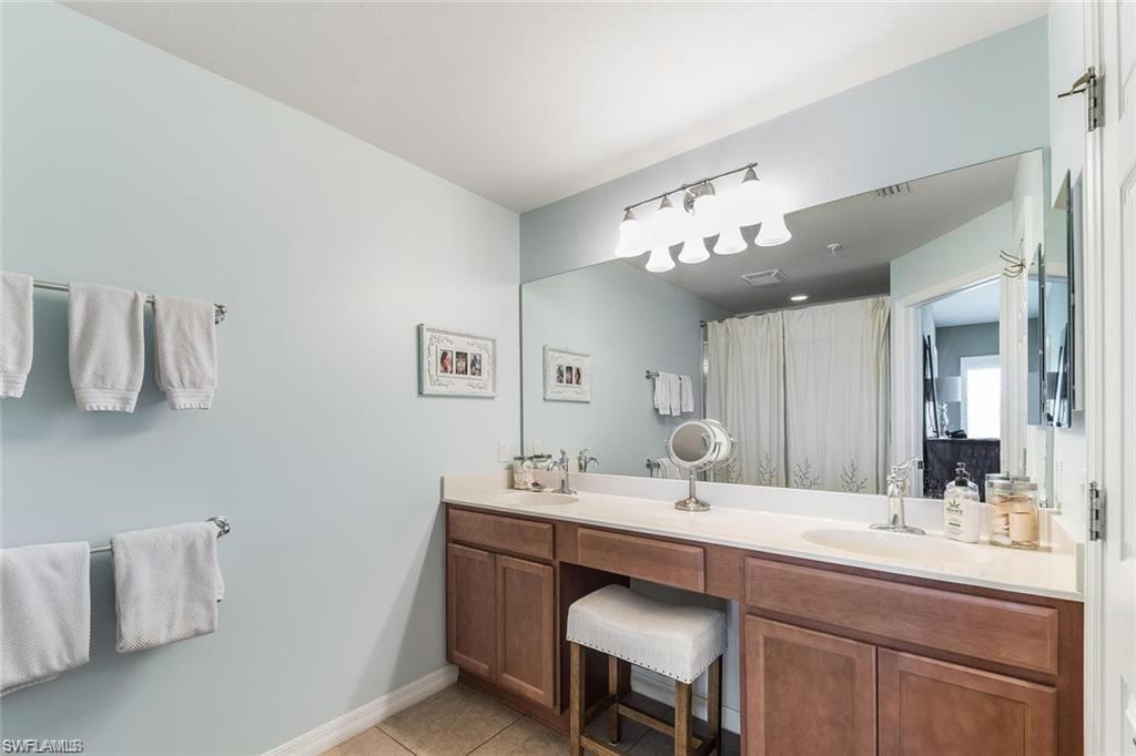 VERONA POINTE - Residential