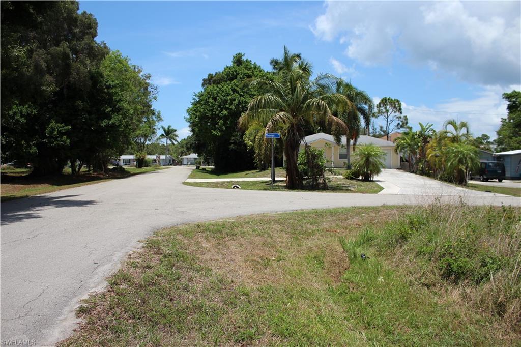 PINE ISLAND CENTER - Land