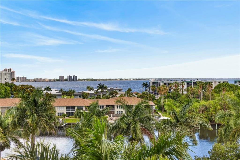 NORTH STAR YACHT CLUB - Residential