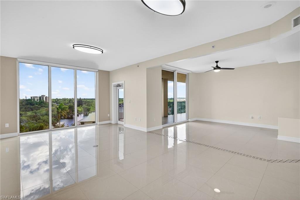 NORTH STAR YACHT CLUB - Residential