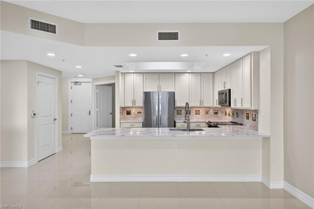 NORTH STAR YACHT CLUB - Residential
