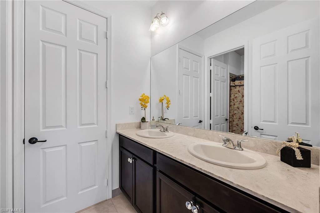 MAPLE RIDGE RESERVE - Residential