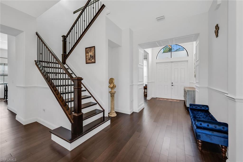 MAPLE RIDGE RESERVE - Residential