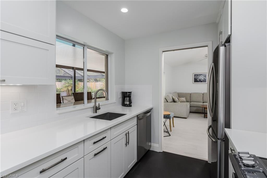 WESTLAKE - Residential Lease