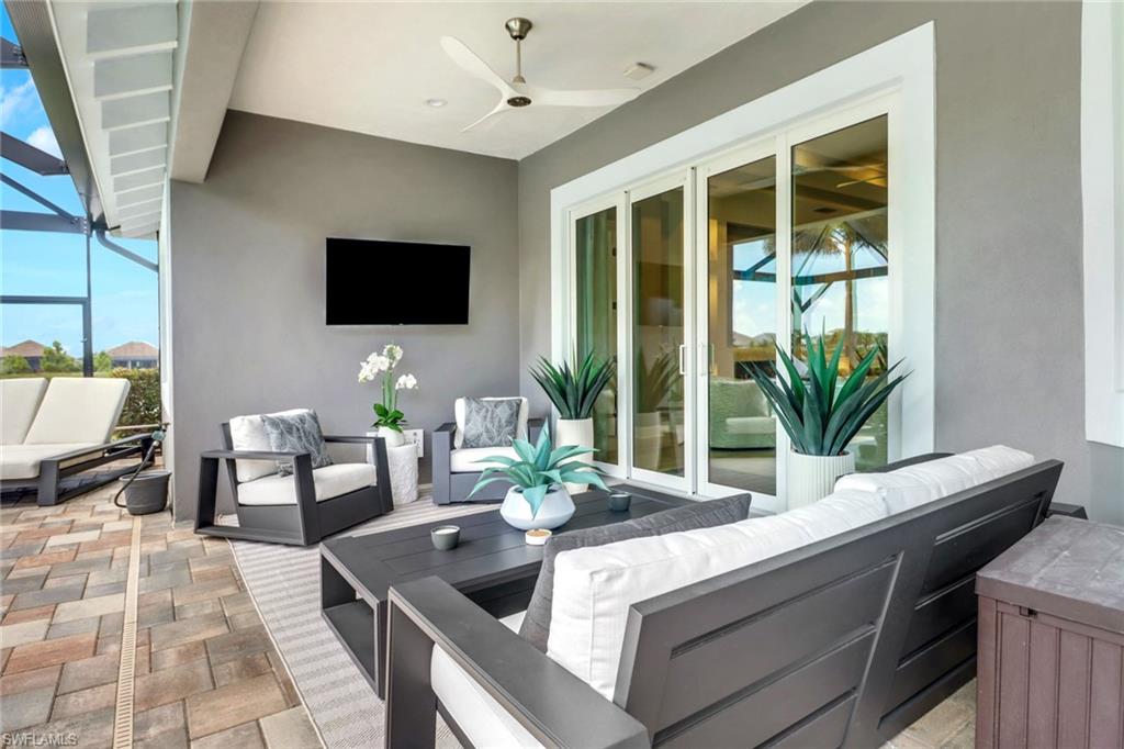 ISLES OF COLLIER PRESERVE - Residential