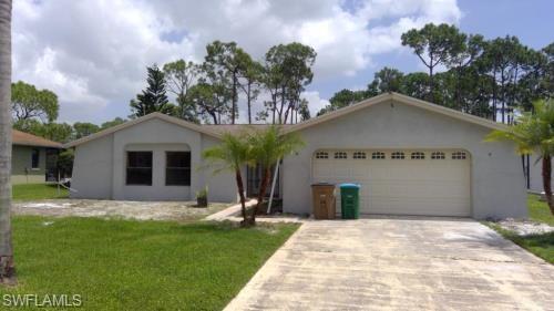 3 Bedroom 2 Bath on Palmetto Pines Golf Club! With an amazing view of the 16th green!