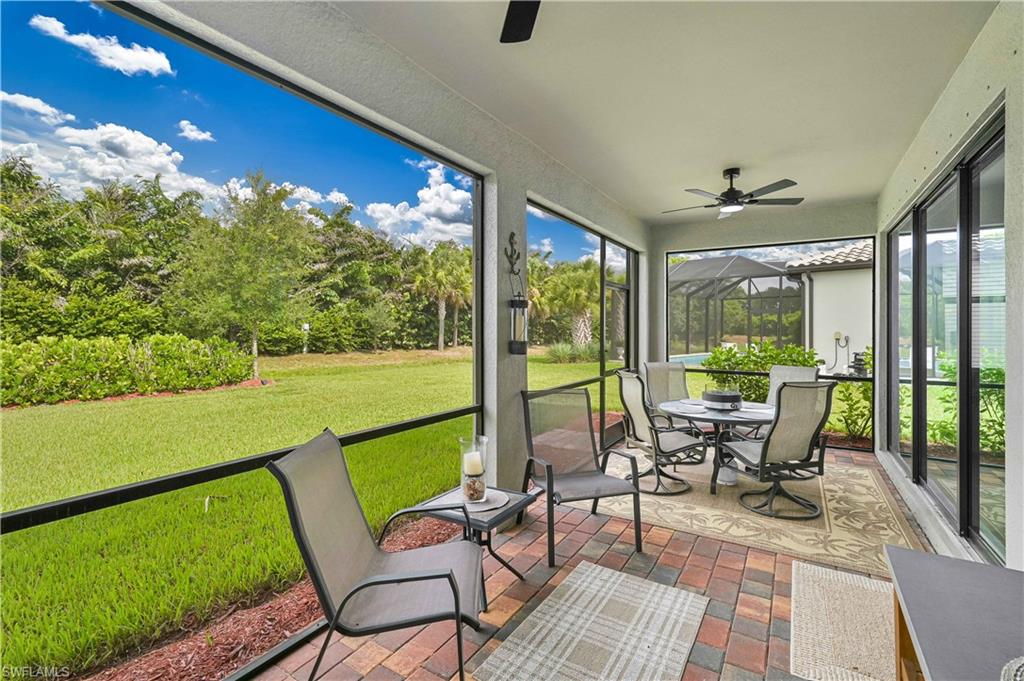 COUNTRY CLUB - Residential