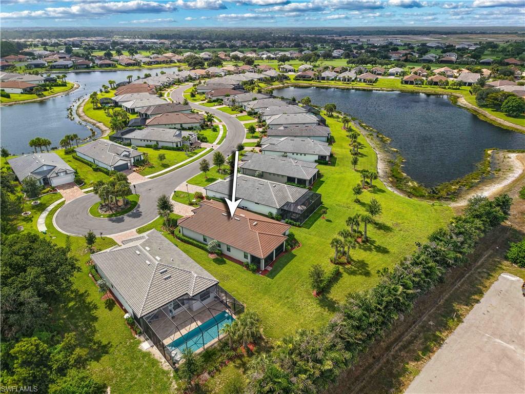 COUNTRY CLUB - Residential