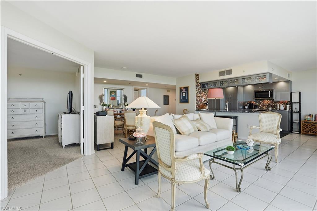 ST MAARTEN - Residential Lease