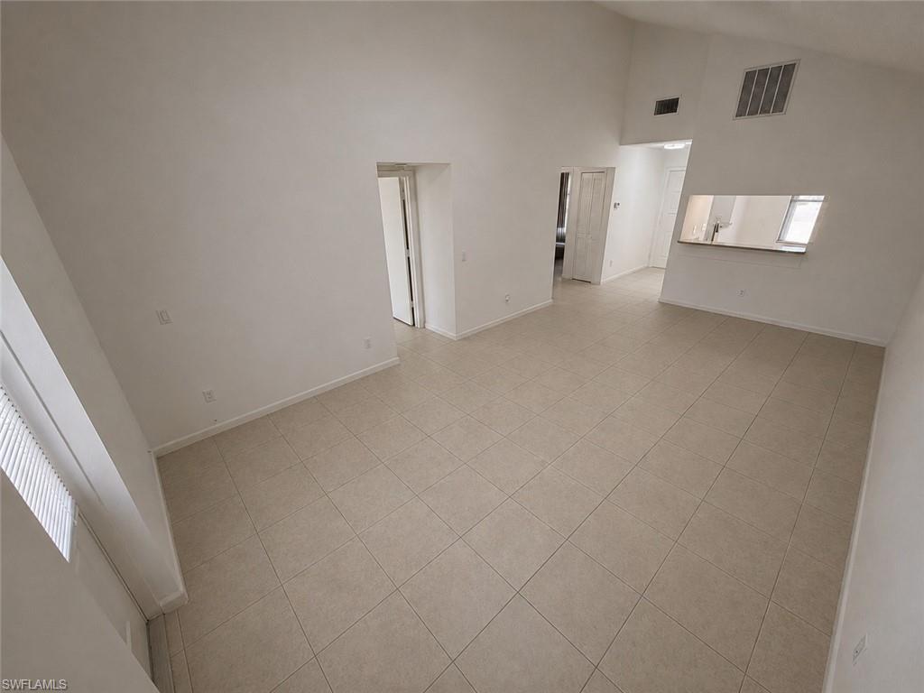 SAN CARLOS PARK - Residential Income