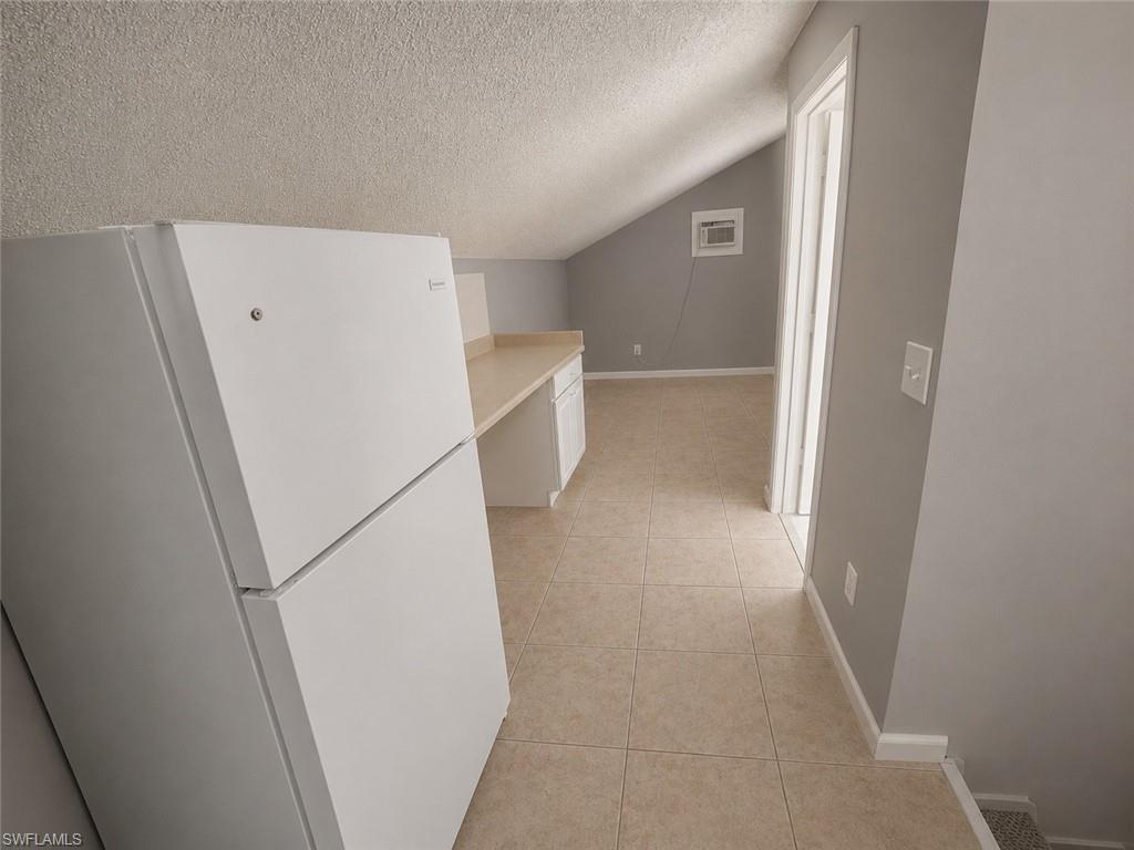 SAN CARLOS PARK - Residential Income