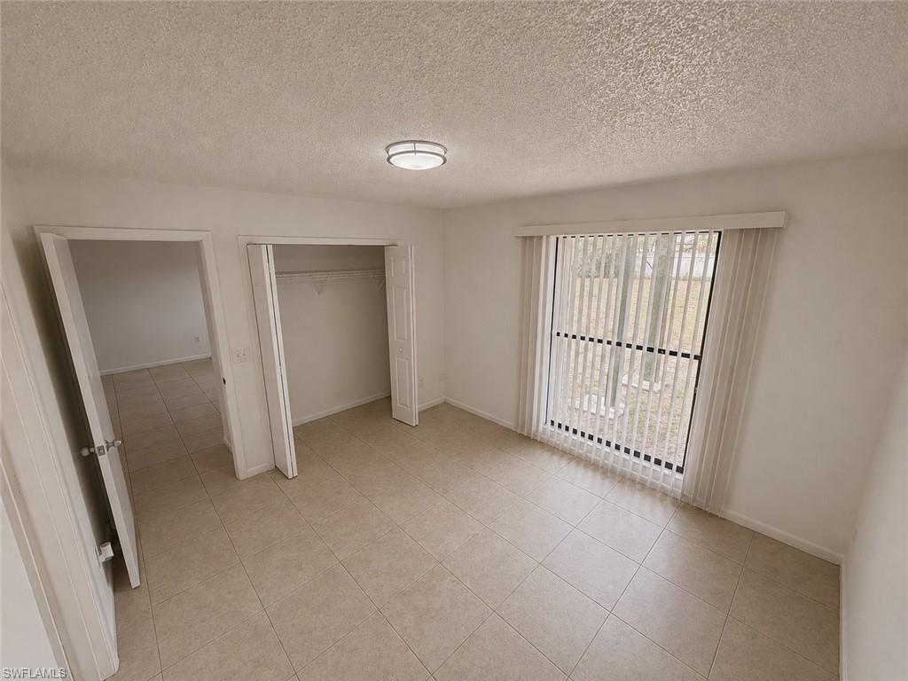 SAN CARLOS PARK - Residential Income