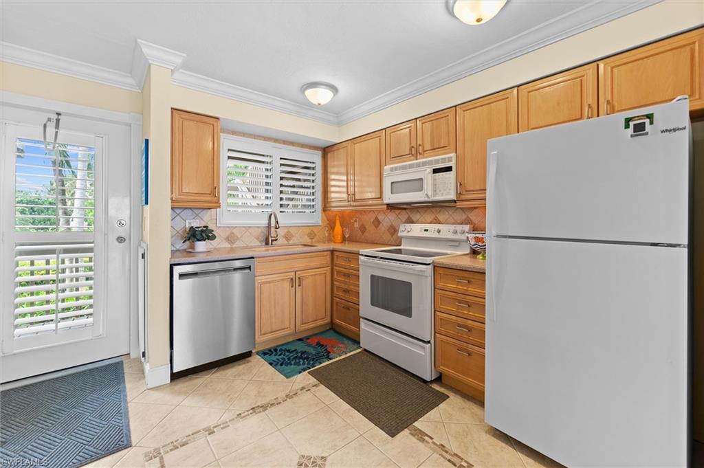 MARINA VILLAS CONDO - Residential