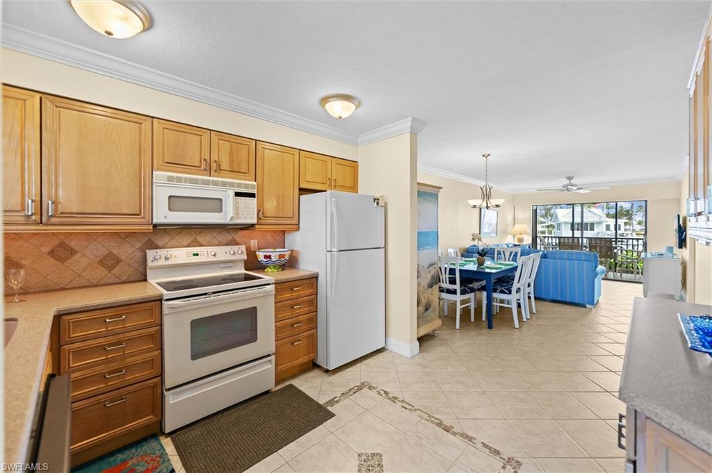 MARINA VILLAS CONDO - Residential