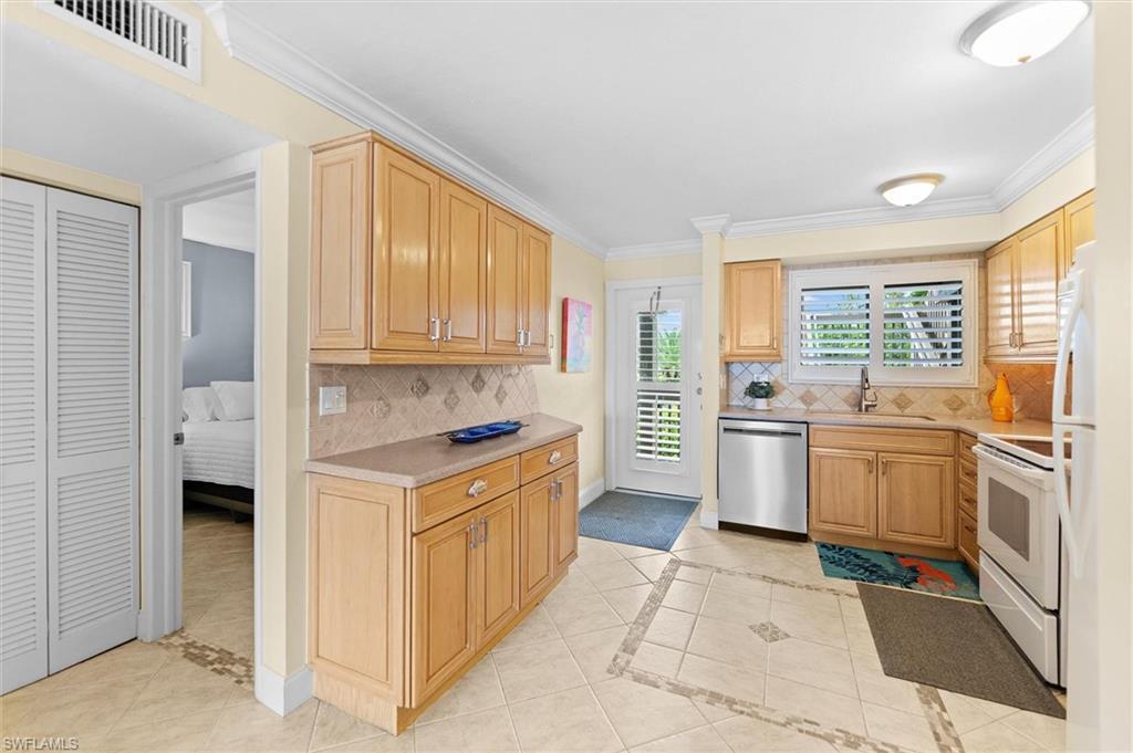MARINA VILLAS CONDO - Residential