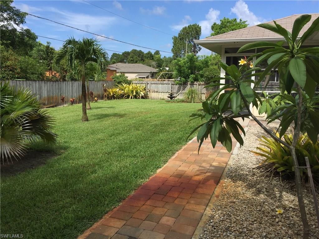 SAN CARLOS PARK - Residential