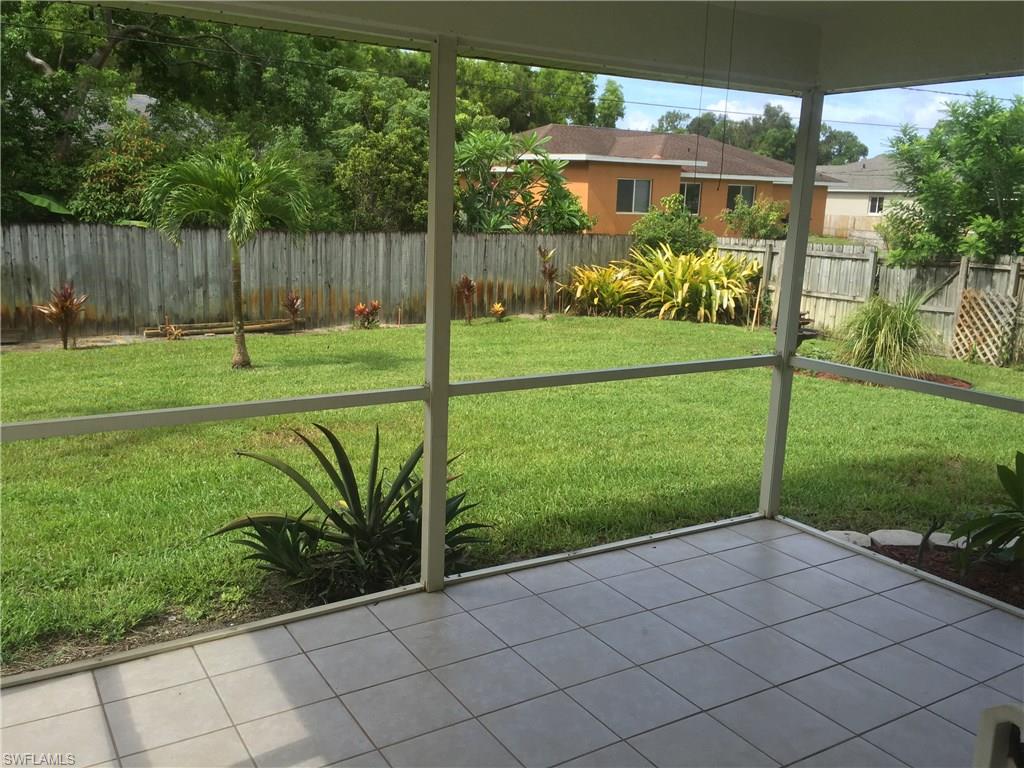 SAN CARLOS PARK - Residential