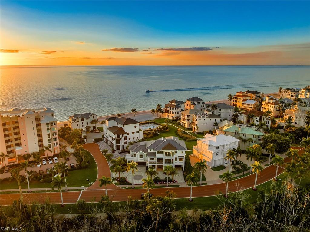 BAREFOOT BEACH - Residential