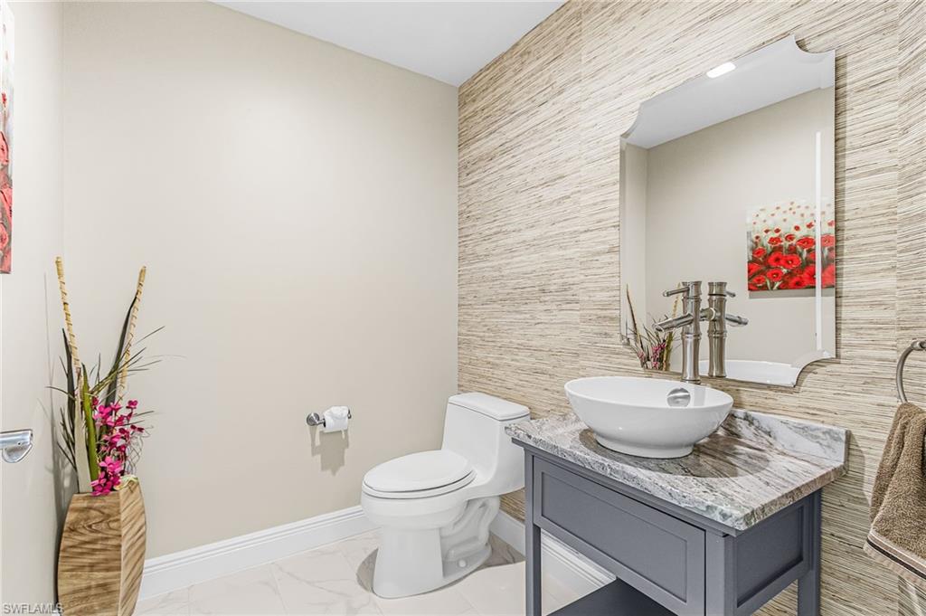 WATERSIDE AT BAY BEACH - Residential