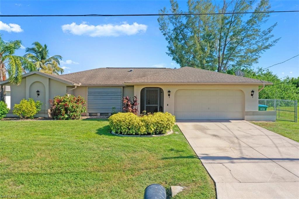CAPE CORAL - Residential