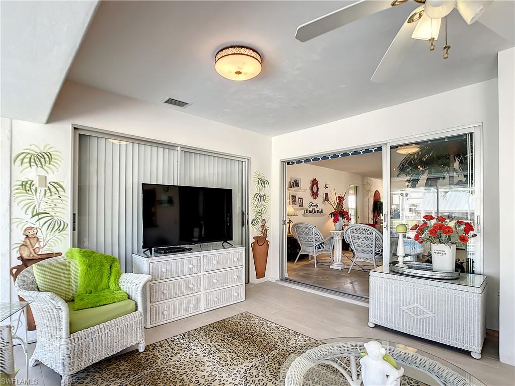 LAGUNA SHORES - Residential