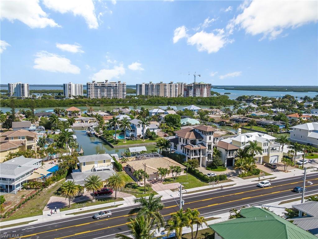 LAGUNA SHORES - Residential