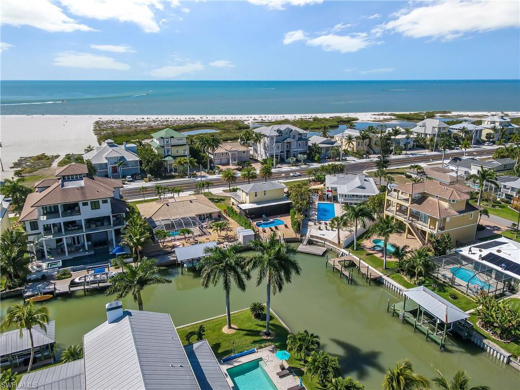 LAGUNA SHORES - Residential