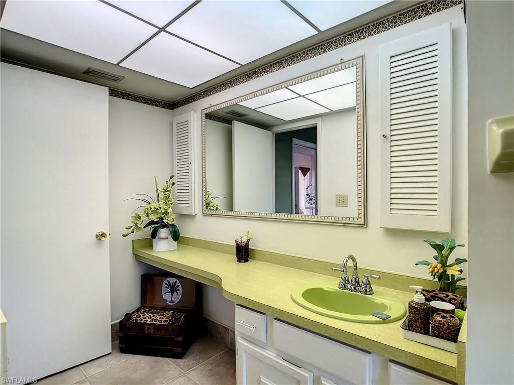 LAGUNA SHORES - Residential