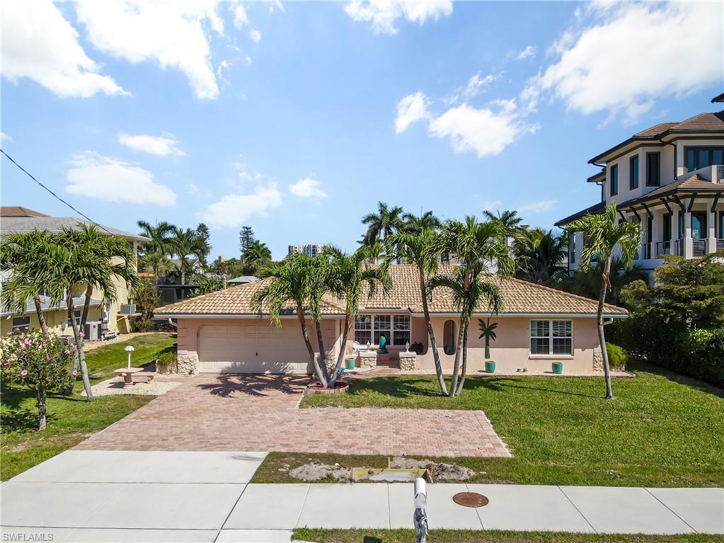 LAGUNA SHORES - Residential