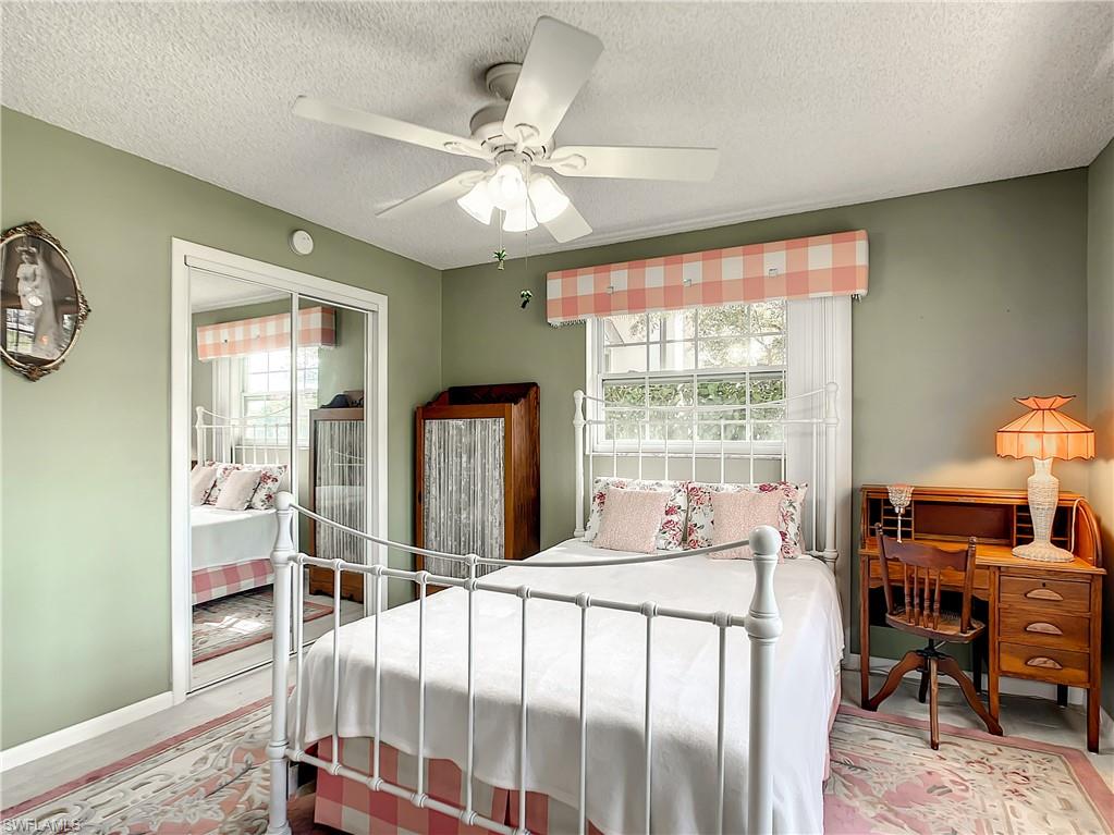 LAGUNA SHORES - Residential