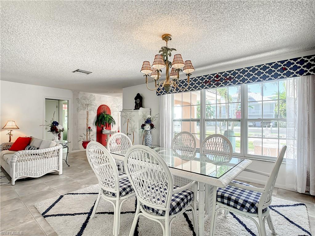 LAGUNA SHORES - Residential