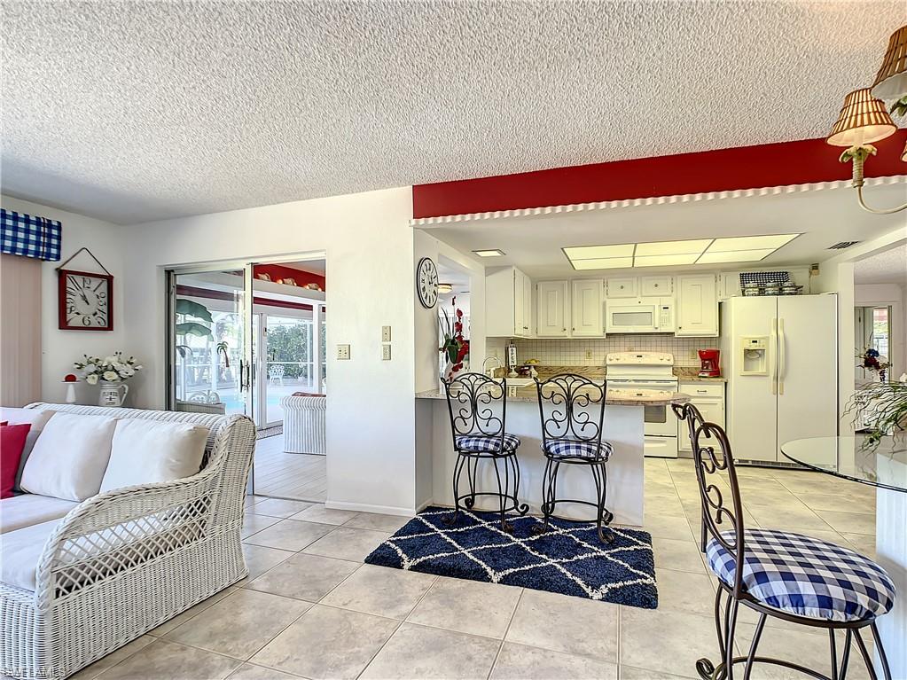 LAGUNA SHORES - Residential