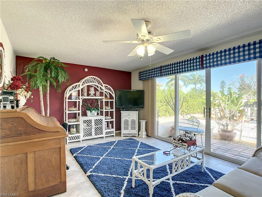 LAGUNA SHORES - Residential