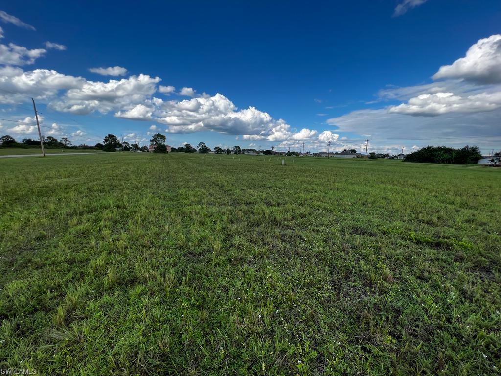 CAPE CORAL - Land