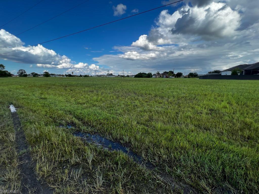 CAPE CORAL - Land