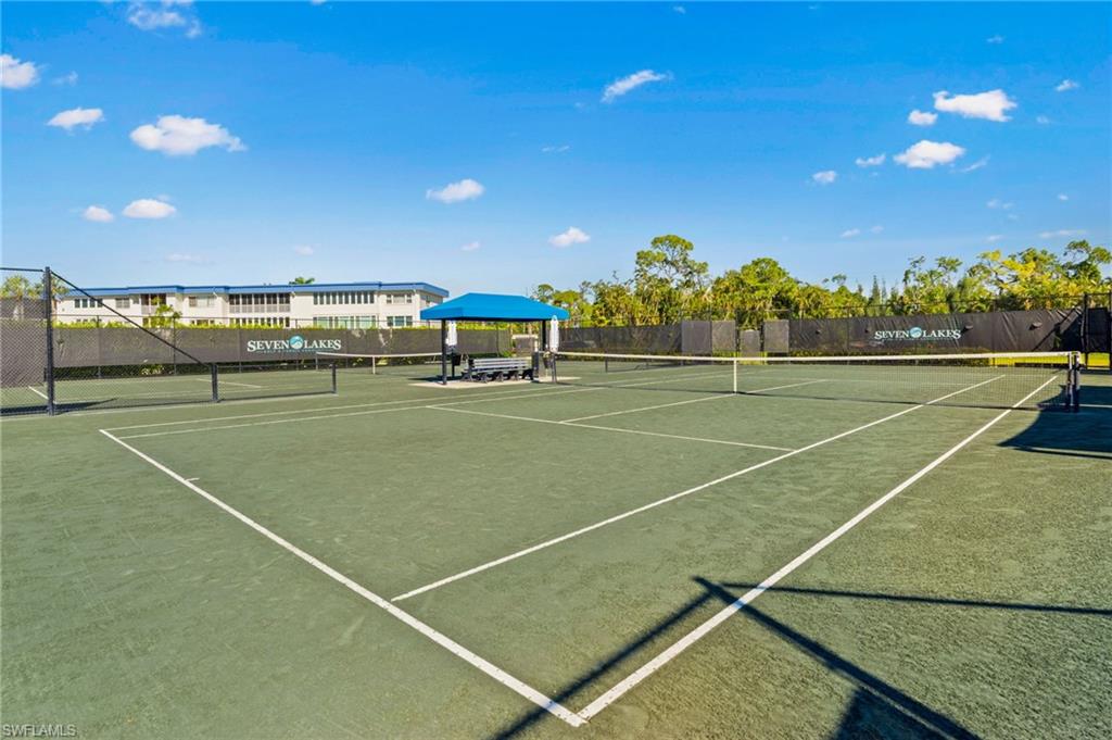 SEVEN LAKES - Residential