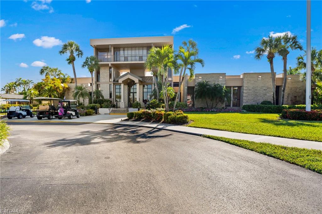 SEVEN LAKES - Residential