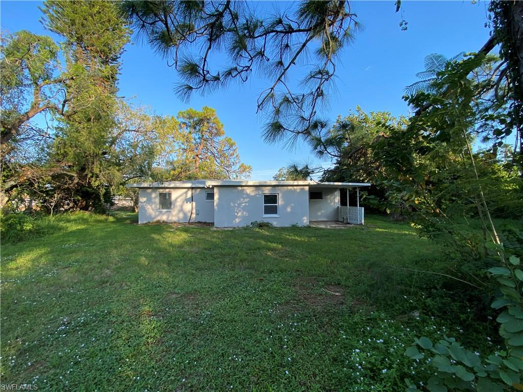 LEHIGH ACRES - Residential