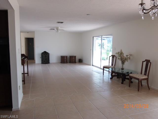 CHARLOTTE SHORES - Residential