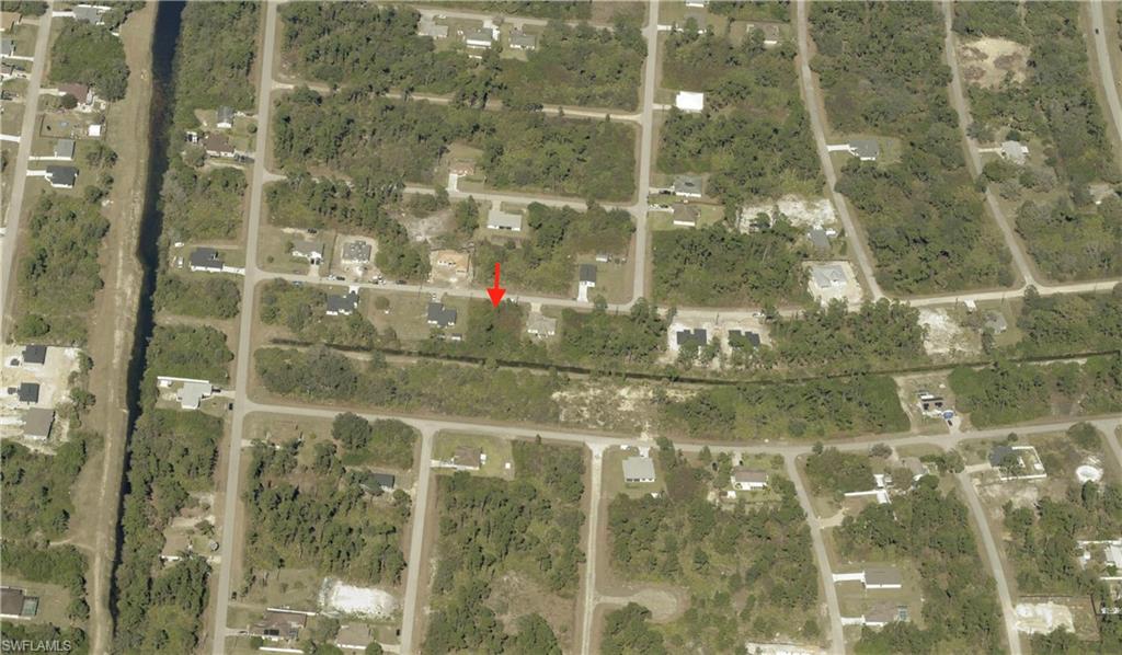 LEHIGH ACRES - Land