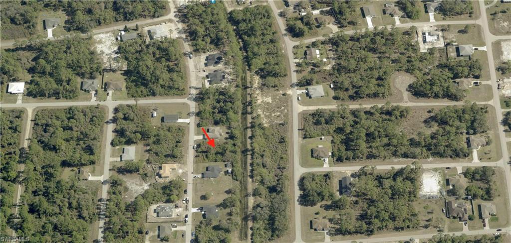 LEHIGH ACRES - Land