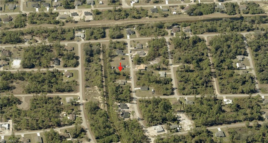 LEHIGH ACRES - Land