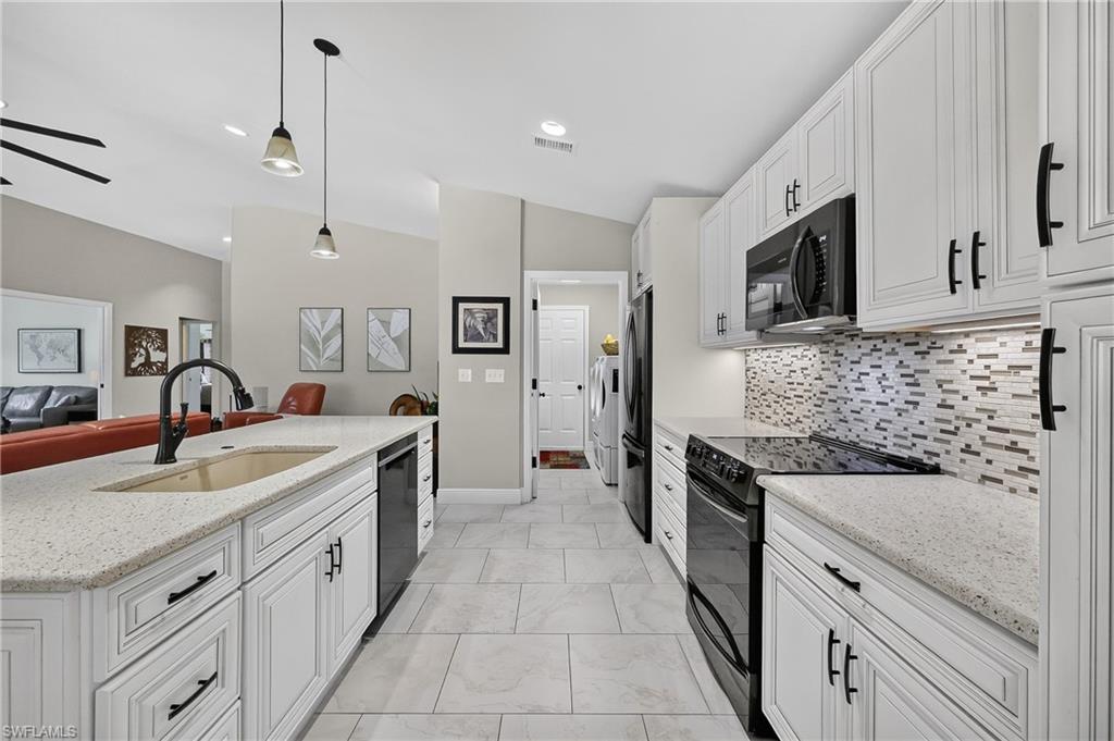 HERITAGE COVE II - Residential