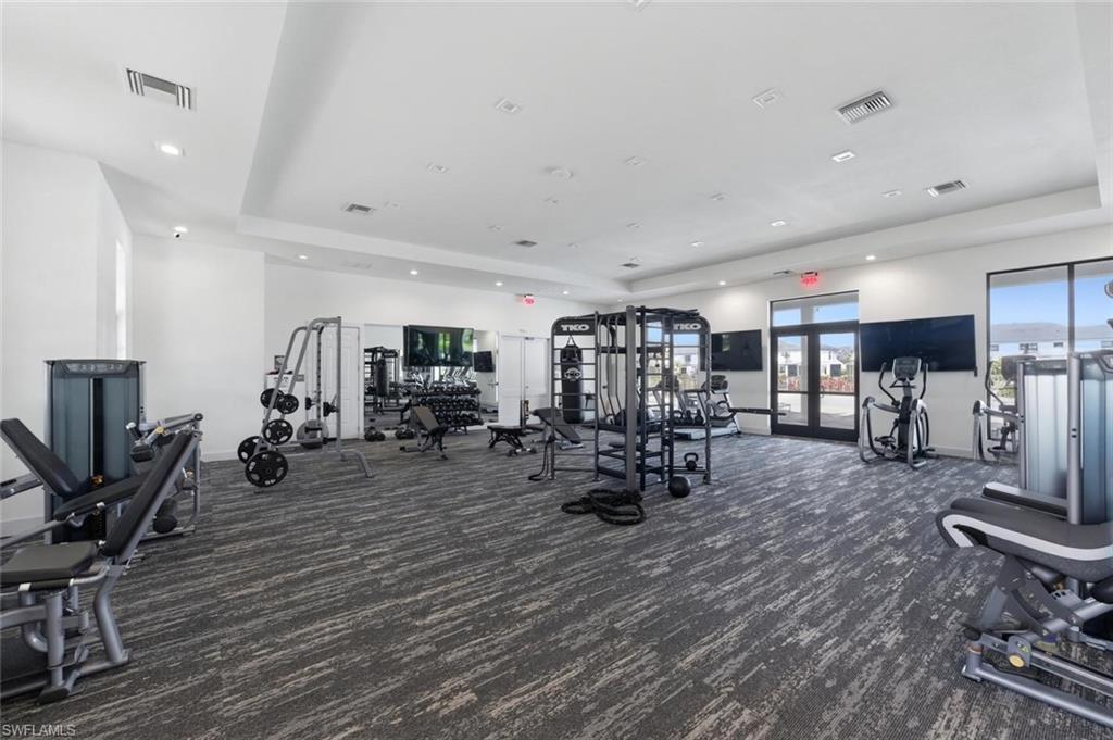 VANDERBILT RESERVE - Residential Lease