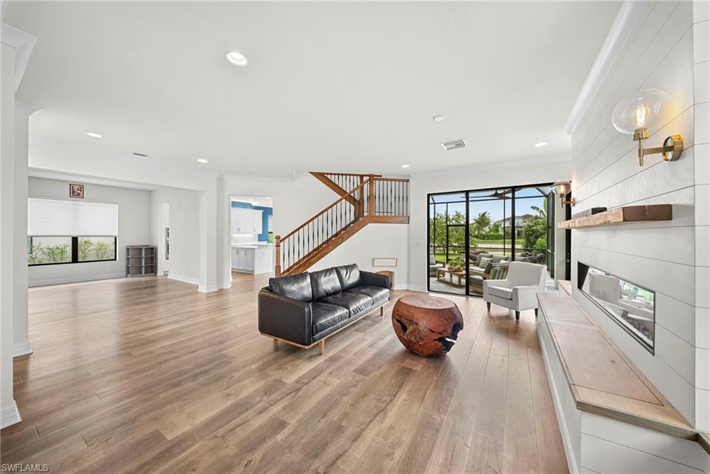 STONECREEK - Residential