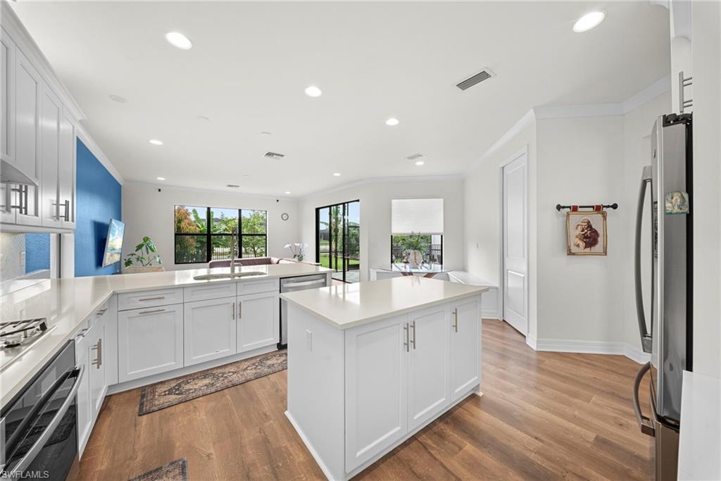 STONECREEK - Residential
